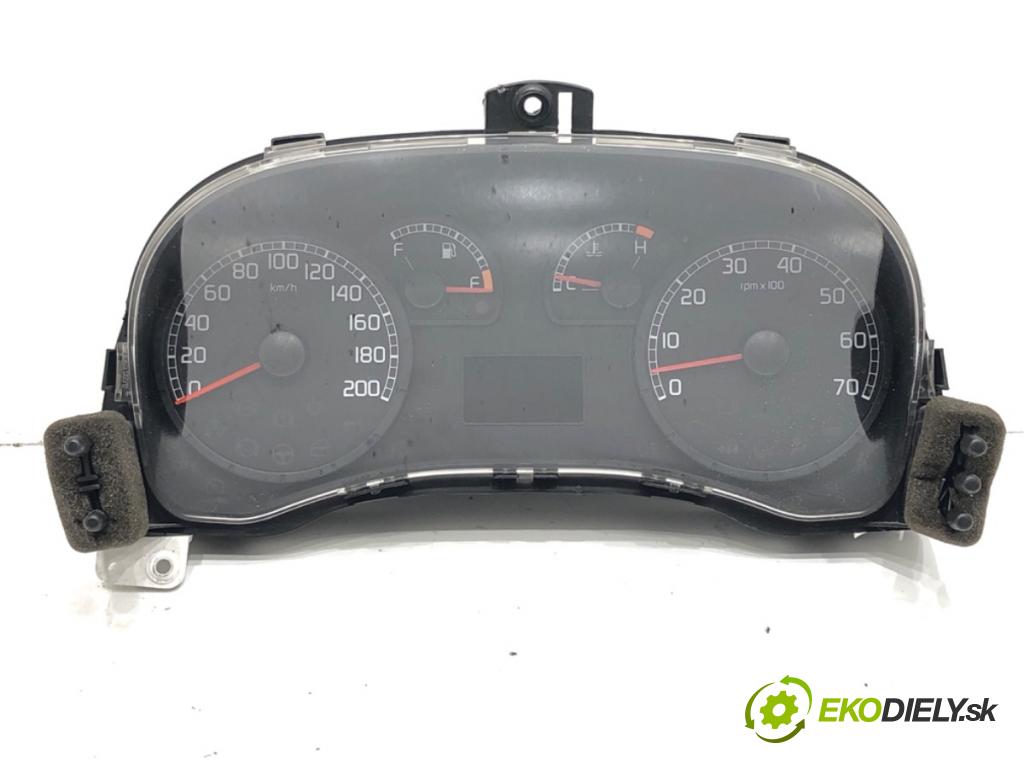 FIAT DOBLO Nadwozie pełne/minivan (223_) 2000 - 2022    1.9 JTD 77 kW [105 KM] olej napędowy 2003 - 2022  Prístrojovka 51762258 (Prístrojové dosky, displeje)