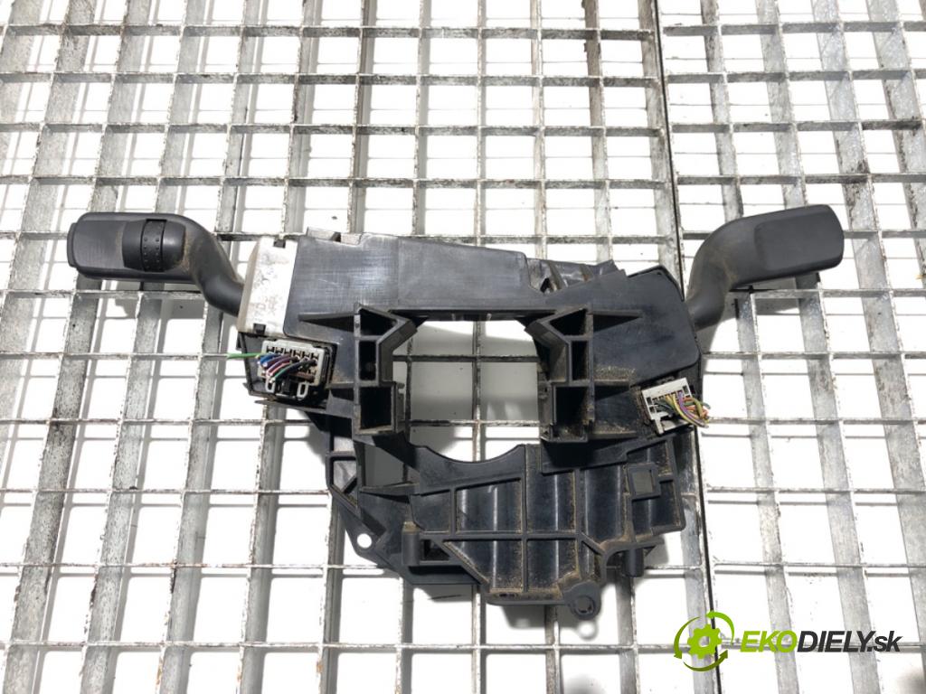 FORD TRANSIT Autobus (FD_ _, FB_ _, FS_ _, FZ_ _, FC_ _) 2006 - 2014    2.2 TDCi 63 kW [85 KM] olej napędowy 2006 - 2014  Prepínač kombinovaný  (Prepínače, spínače, tlačidlá a ovládače kúrenia)