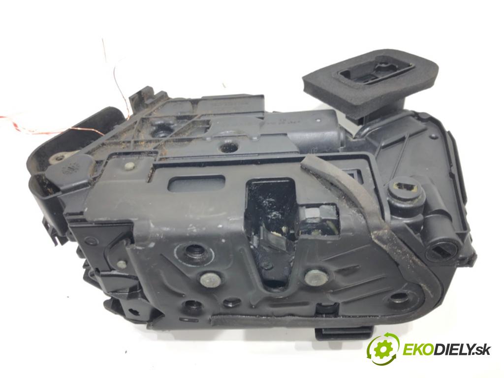 VW GOLF VII Variant (BA5, BV5) 2013 - 2022    1.5 TSI 110 kW [150 KM] benzyna 2017 - 2022  zámok dveře pravý zadní část 5TA839016D