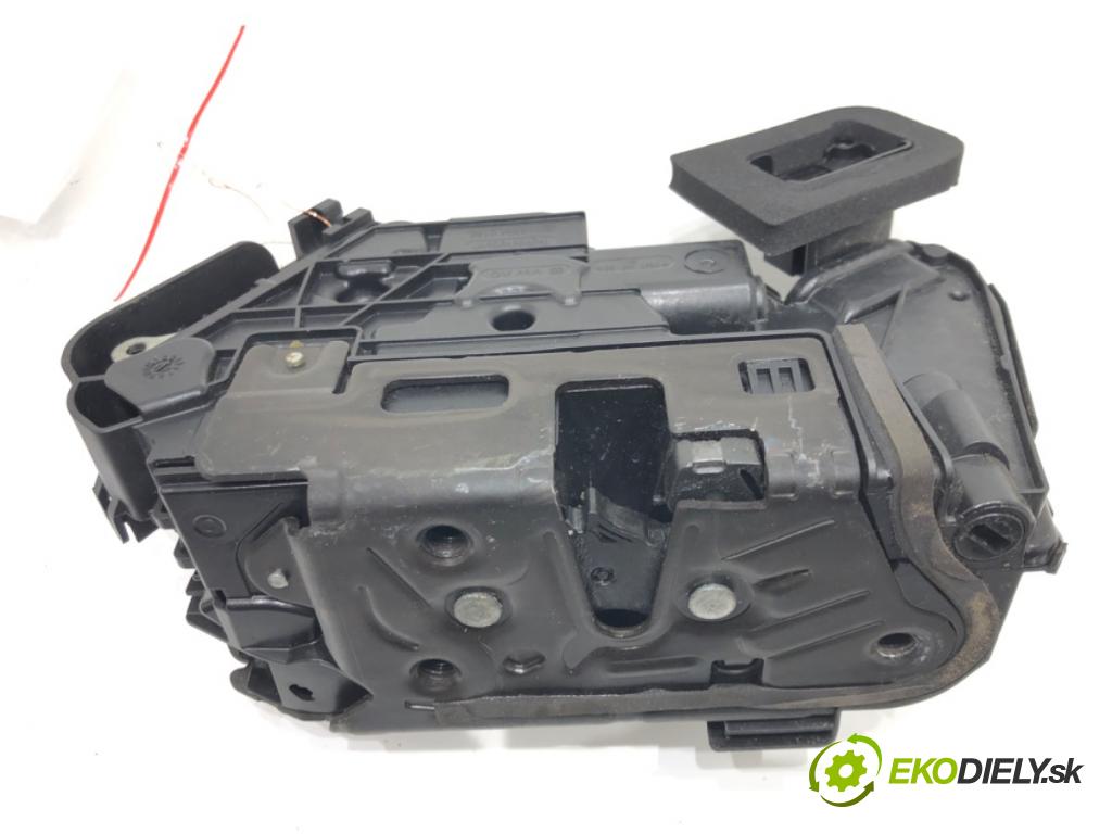 VW GOLF VII Variant (BA5, BV5) 2013 - 2022    1.5 TSI 110 kW [150 KM] benzyna 2017 - 2022  zámok dveře pravý přední část 5TB837016