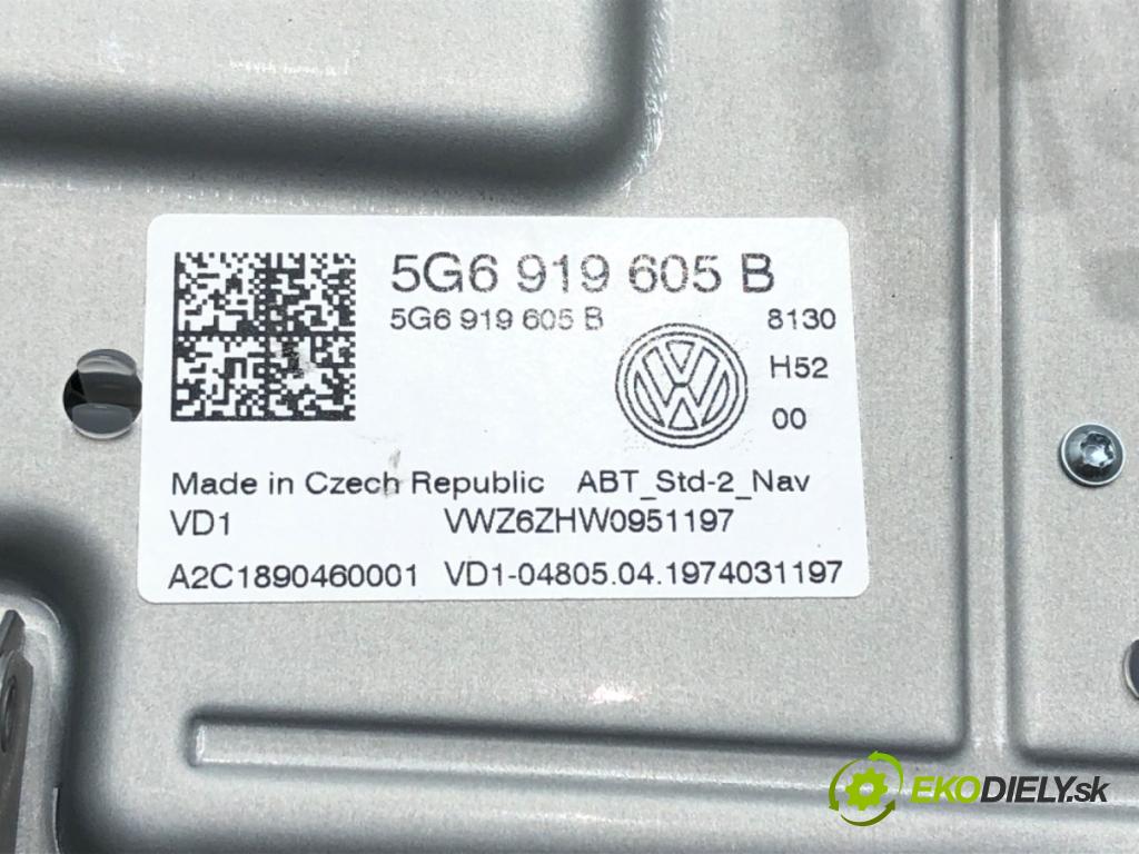 VW GOLF VII Variant (BA5, BV5) 2013 - 2022    1.5 TSI 110 kW [150 KM] benzyna 2017 - 2022  Dislpej 5G6919605B (Prístrojové dosky, displeje)