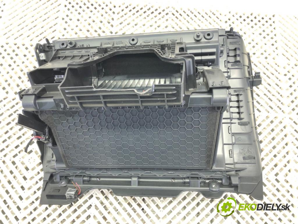 VW GOLF VII Variant (BA5, BV5) 2013 - 2022    1.5 TSI 110 kW [150 KM] benzyna 2017 - 2022  Priehradka, kastlík spolujazdca 5G1857290 (Priehradky, kastlíky)