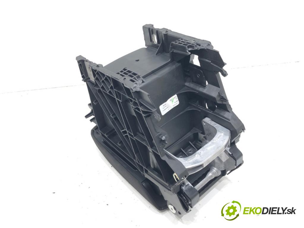 VW GOLF VII Variant (BA5, BV5) 2013 - 2022    1.5 TSI 110 kW [150 KM] benzyna 2017 - 2022  Lakťová opierka 5G0964251D (Lakťové opierky)