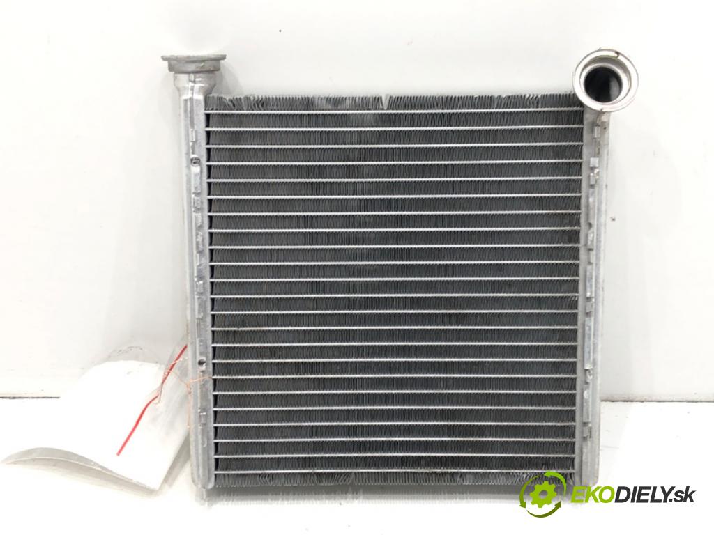 VW GOLF VII Variant (BA5, BV5) 2013 - 2022    1.5 TSI 110 kW [150 KM] benzyna 2017 - 2022  topné těleso radiátor topení  (Radiátory topení)