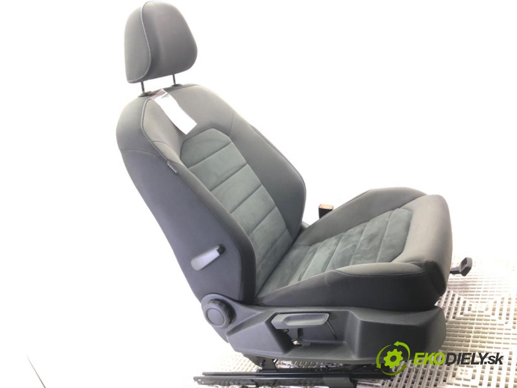 VW GOLF VII Variant (BA5, BV5) 2013 - 2022    1.5 TSI 110 kW [150 KM] benzyna 2017 - 2022  Sedadlo pravy predný