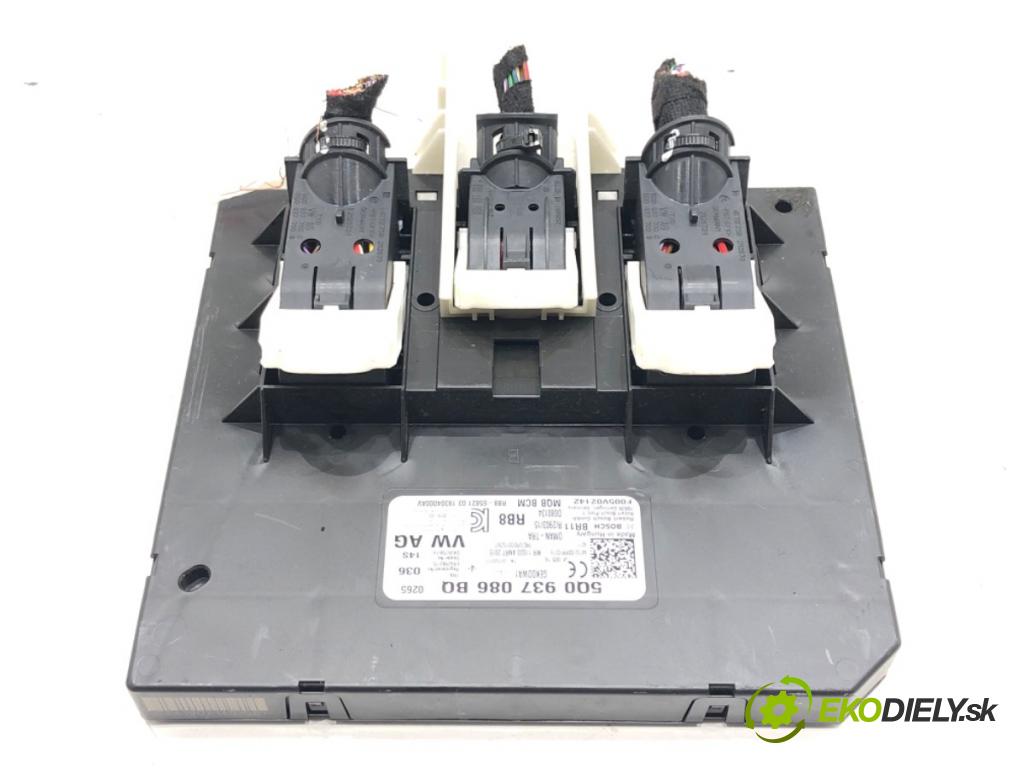 VW GOLF VII Variant (BA5, BV5) 2013 - 2022    1.5 TSI 110 kW [150 KM] benzyna 2017 - 2022  Modul komfortu 5Q0937086BQ (Moduly komfortu)