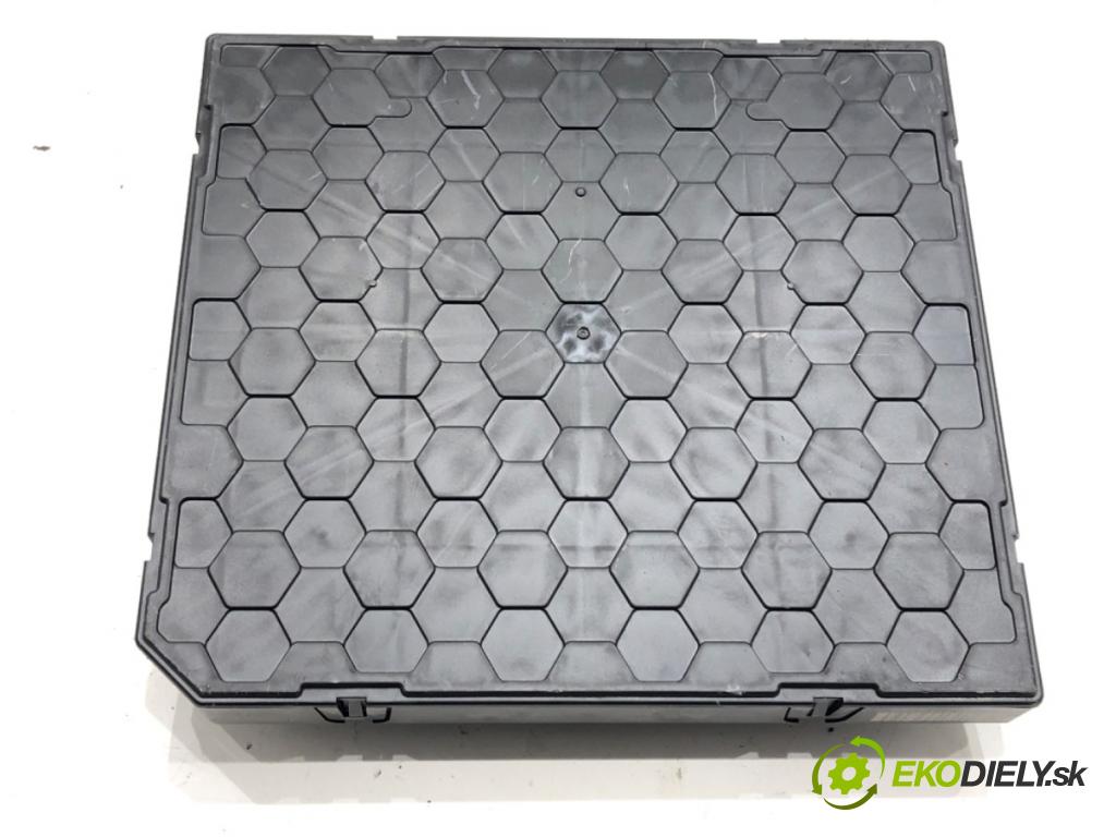 VW GOLF VII Variant (BA5, BV5) 2013 - 2022    1.5 TSI 110 kW [150 KM] benzyna 2017 - 2022  Modul komfortu 5Q0937086BQ (Moduly komfortu)