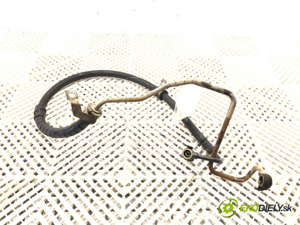 MITSUBISHI OUTLANDER I (CU_W) 2001 - 2008    2.4 108 kW [147 KM] benzyna 2002 - 2003  hadica servočerpadlo  (Rúrky, hadice servočerpadla)