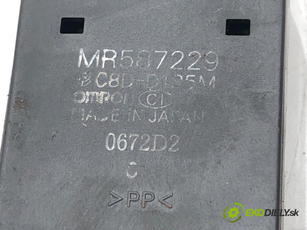 MITSUBISHI OUTLANDER I (CU_W) 2001 - 2008    2.4 108 kW [147 KM] benzyna 2002 - 2003  Prepínač okien MR587229 (Prepínače, spínače, tlačidlá a ovládače kúrenia)