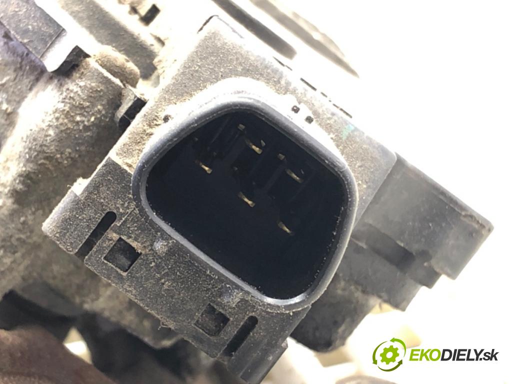 MITSUBISHI OUTLANDER I (CU_W) 2001 - 2008    2.4 108 kW [147 KM] benzyna 2002 - 2003  Mechanizmus stieračov predný 159200-6630 (Motorčeky stieračov predné)