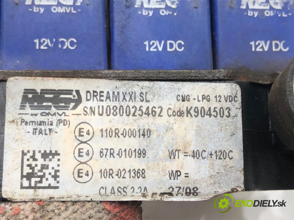 MITSUBISHI OUTLANDER I (CU_W) 2001 - 2008    2.4 108 kW [147 KM] benzyna 2002 - 2003  Vstrekovače do plynu LPG SEN: XXI SL 