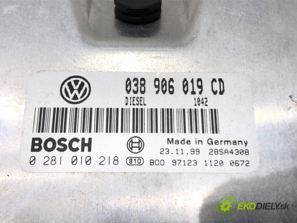 VW PASSAT B5 Variant (3B5) 1997 - 2001    1.9 TDI 85 kW [115 KM] olej napędowy 1998 - 2000  riadiaca jednotka Motor 038906019CD (Riadiace jednotky)