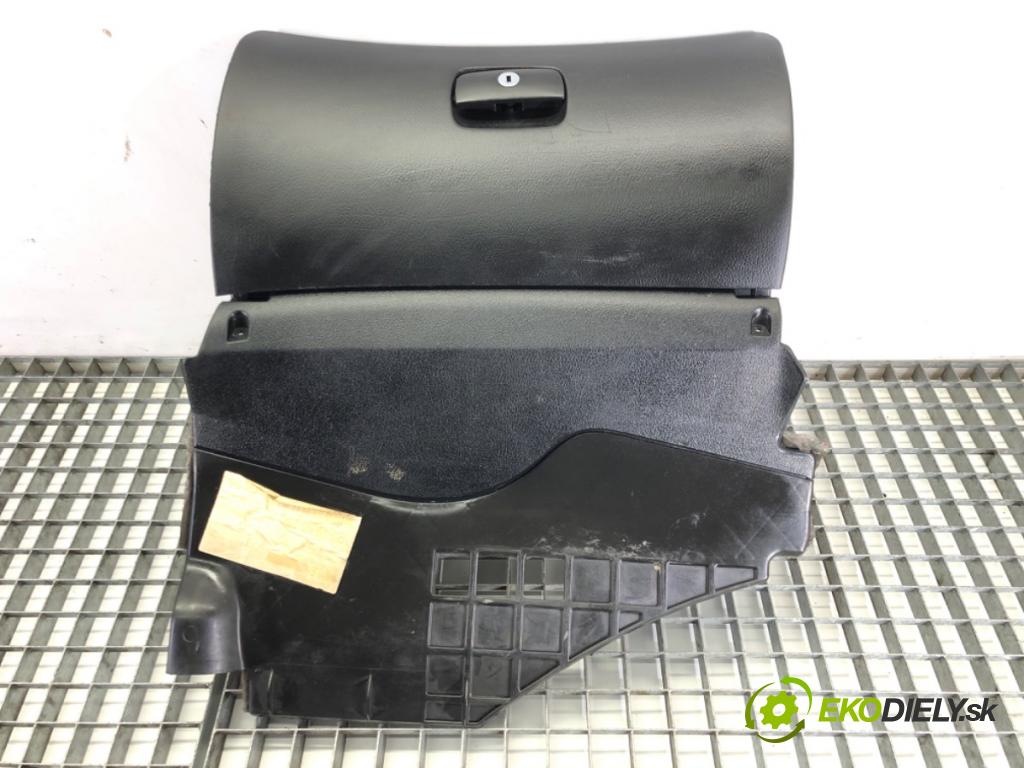 VW PASSAT B5 Variant (3B5) 1997 - 2001    1.9 TDI 85 kW [115 KM] olej napędowy 1998 - 2000  Priehradka, kastlík spolujazdca  (Priehradky, kastlíky)