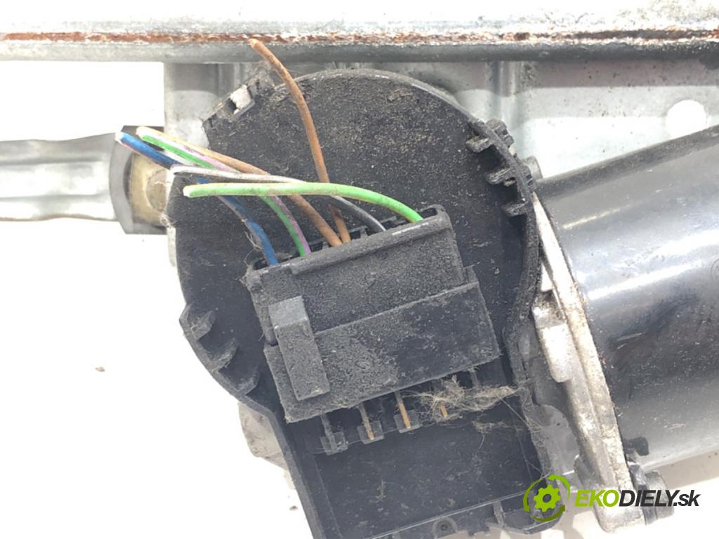 VW PASSAT B5 Variant (3B5) 1997 - 2001    1.9 TDI 85 kW [115 KM] olej napędowy 1998 - 2000  Mechanizmus stieračov predný  (Motorčeky stieračov predné)