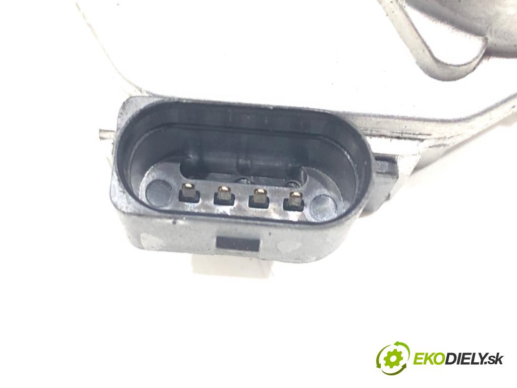 AUDI A6 C6 Avant (4F5) 2004 - 2011    2.0 TDI 103 kW [140 KM] olej napędowy 2005 - 2008  Škrtiaca klapka 703703700 (Škrtiace klapky)