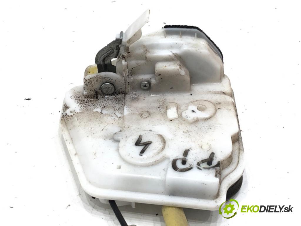 MAZDA 2 (DL, DJ) 2014 - 2022    1.5 SKYACTIV-G (DJLFS) 85 kW [115 KM] benzyna 2014 - 2022  zámok dveře pravý přední část
