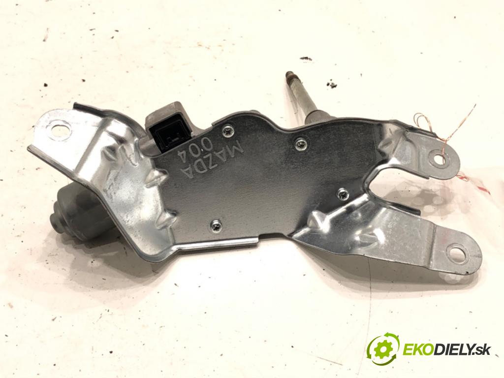 MAZDA 2 (DL, DJ) 2014 - 2022    1.5 SKYACTIV-G (DJLFS) 85 kW [115 KM] benzyna 2014 - 2022  motor stěračů zadní část