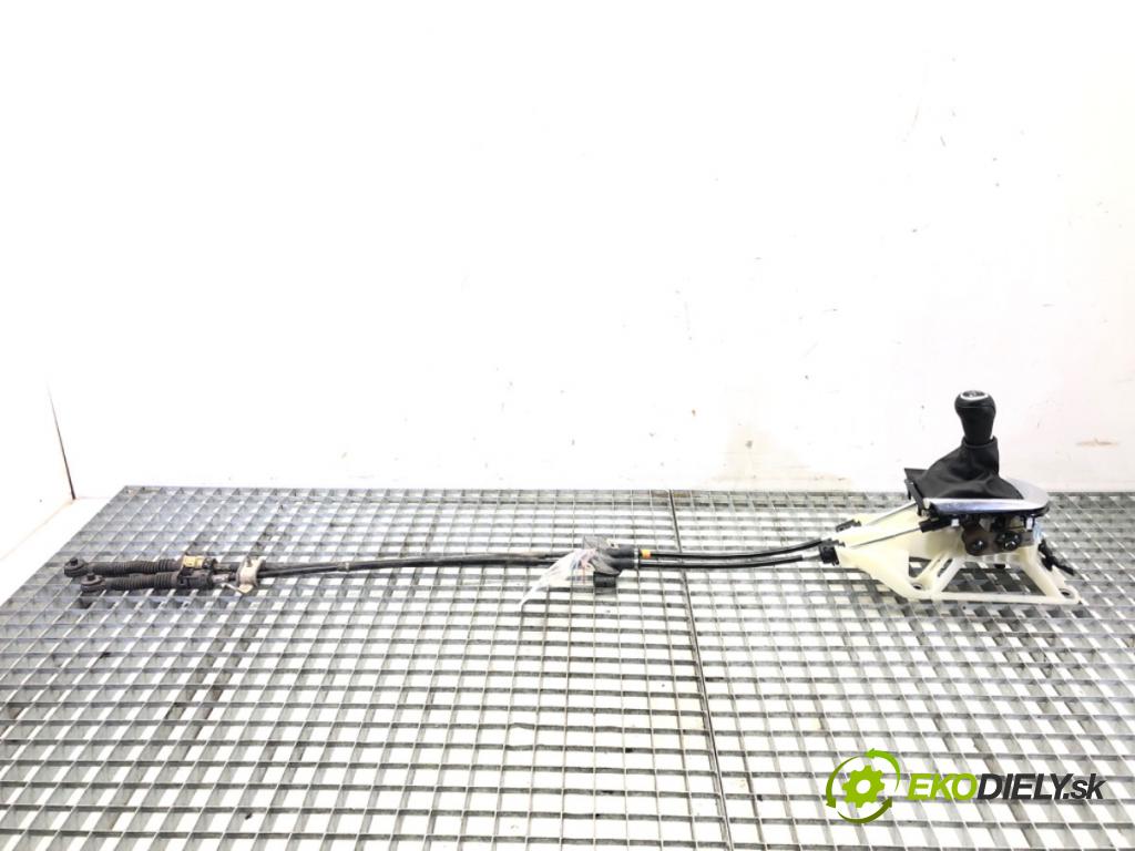 MAZDA 2 (DL, DJ) 2014 - 2022    1.5 SKYACTIV-G (DJLFS) 85 kW [115 KM] benzyna 2014 - 2022  Kulisa DA7H-46-100 (Rýchlostné páky / kulisy)