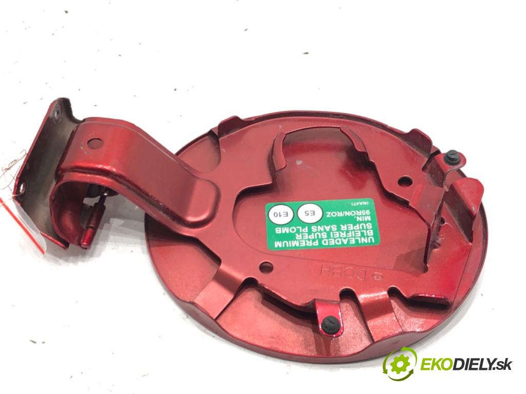 MAZDA 2 (DL, DJ) 2014 - 2022    1.5 SKYACTIV-G (DJLFS) 85 kW [115 KM] benzyna 2014 - 2022  Dvierka nádrže paliva  (Ostatné)