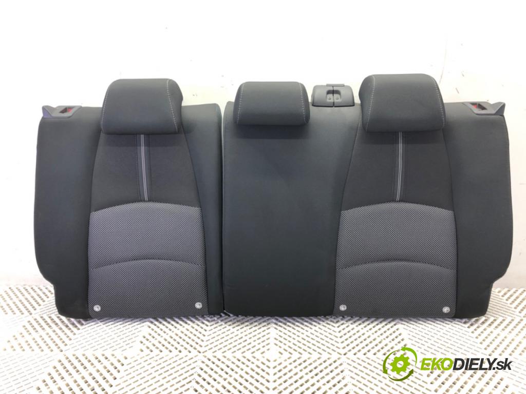 MAZDA 2 (DL, DJ) 2014 - 2022    1.5 SKYACTIV-G (DJLFS) 85 kW [115 KM] benzyna 2014 - 2022  Sedadlo druhý rad