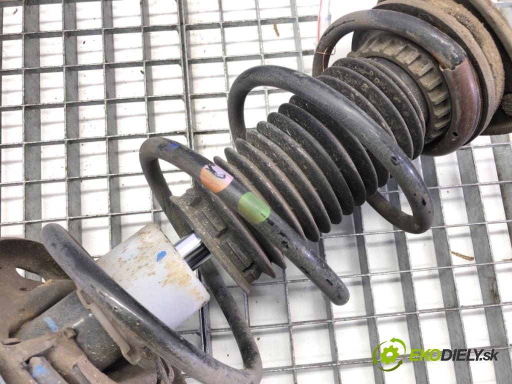 MAZDA 2 DL liftback 2019 85 kW 1.5 SKYACTIV-G (DJLFS) 1496 tlumič pravý přední část pružina DG7R34700