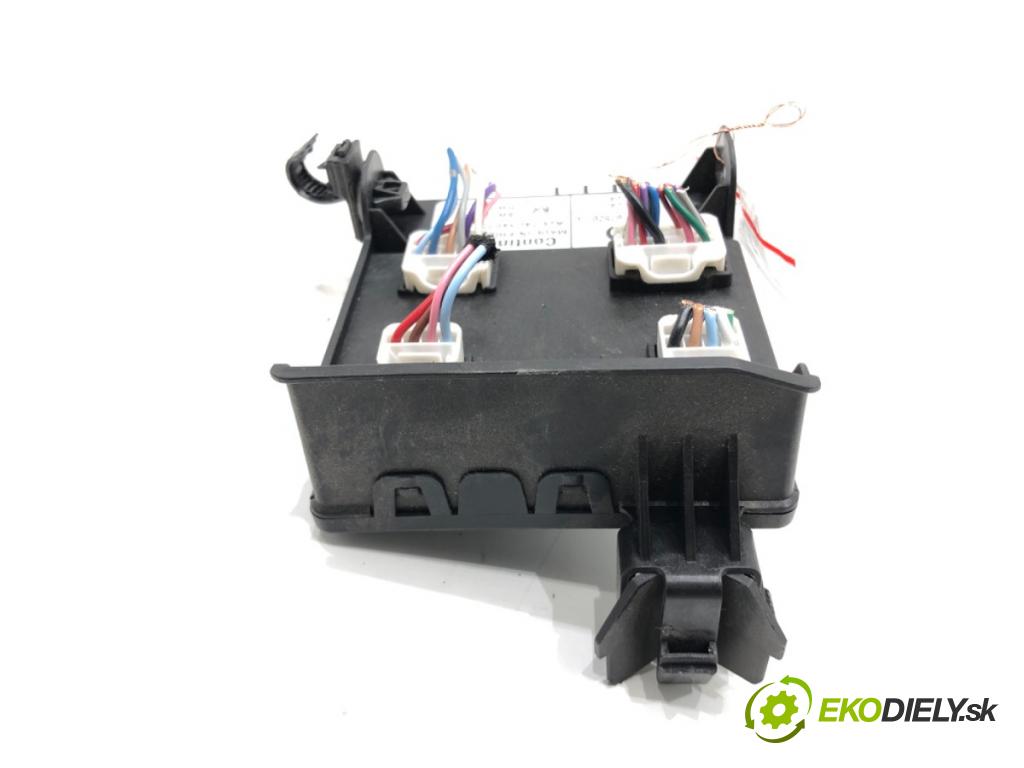 MAZDA 2 (DL, DJ) 2014 - 2022    1.5 SKYACTIV-G (DJLFS) 85 kW [115 KM] benzyna 2014 - 2022  Modul komfortu D10A-675Z0-C (Moduly komfortu)