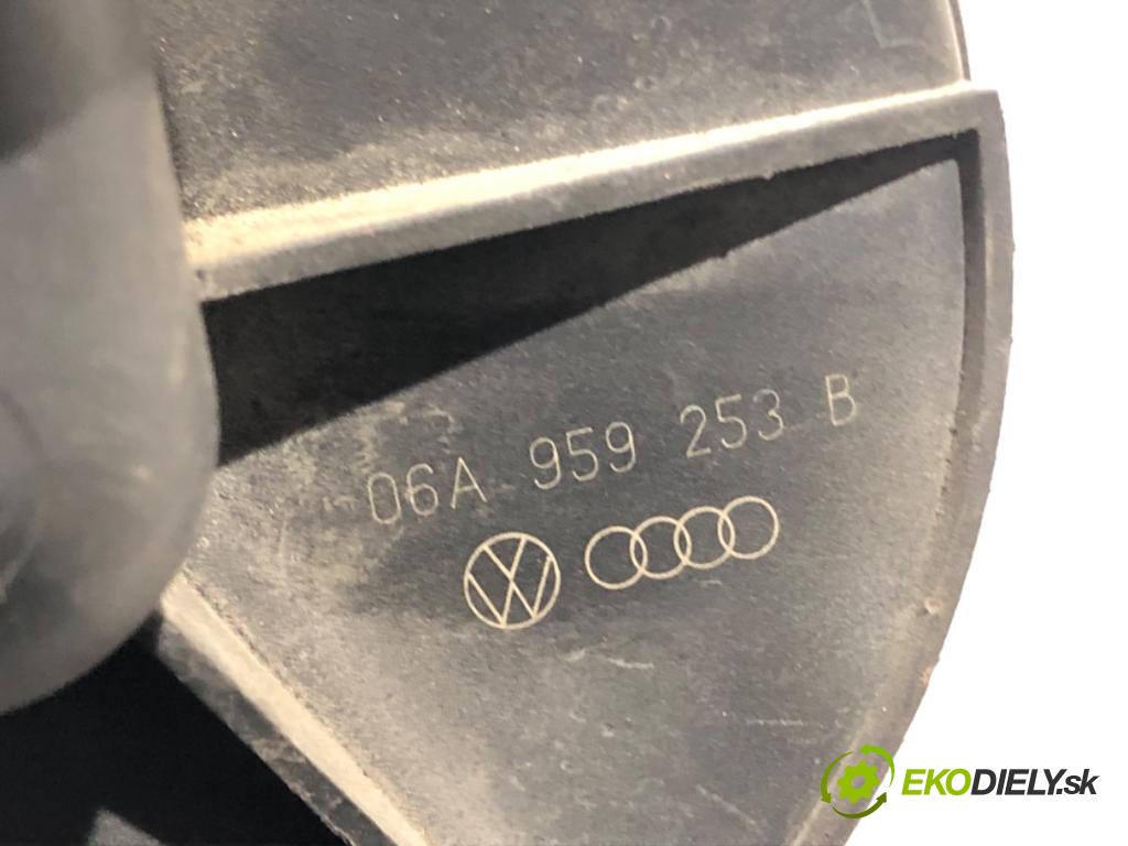 AUDI A3 (8P1) 2003 - 2013    1.6 75 kW [102 KM] benzyna 2003 - 2012  pumpa vzduchu sekundárního 06A959253B (Ostatní)