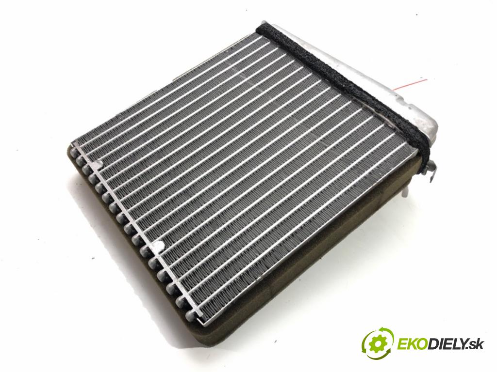 AUDI A3 (8P1) 2003 - 2013    1.6 75 kW [102 KM] benzyna 2003 - 2012  topné těleso radiátor topení  (Radiátory topení)