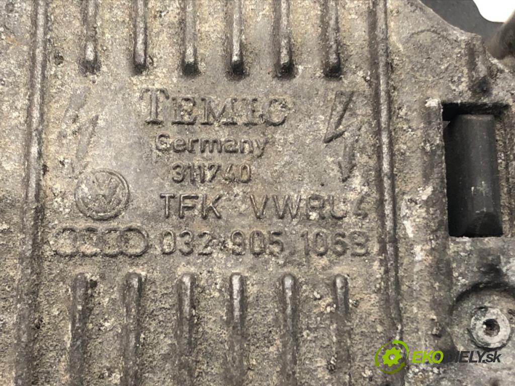 AUDI A3 (8P1) 2003 - 2013    1.6 75 kW [102 KM] benzyna 2003 - 2012  Cievka zapaľovacia 032905106B (Zapaľovacie cievky, moduly)