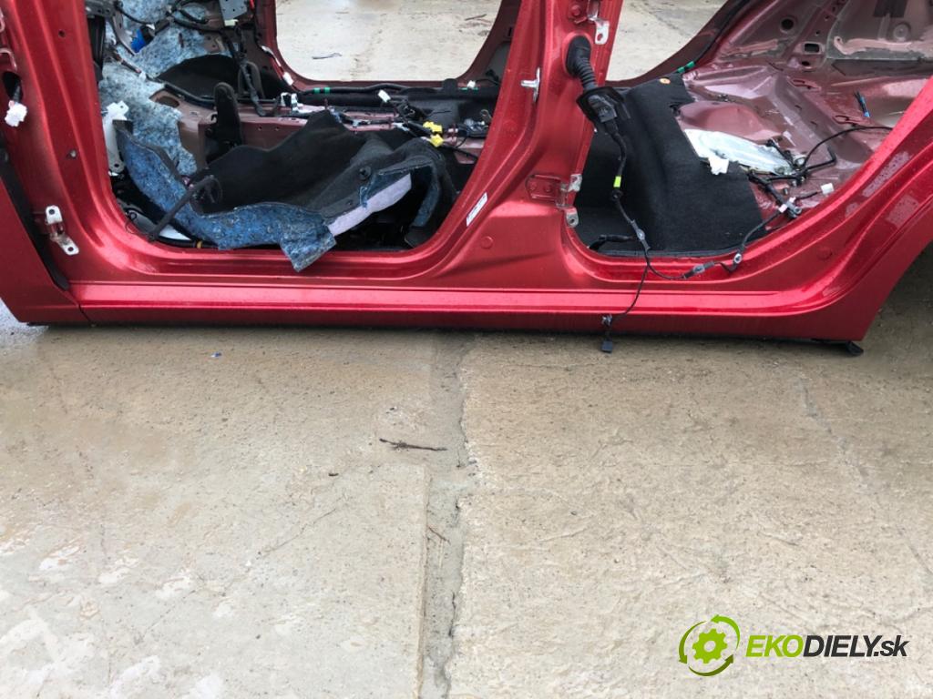 MAZDA 2 (DL, DJ) 2014 - 2022    1.5 SKYACTIV-G (DJLFS) 85 kW [115 KM] benzyna 2014 - 2022  KAROSERIA ČTVRŤÁK blatník zadní část levý pravý POŠTY: prahy střecha
