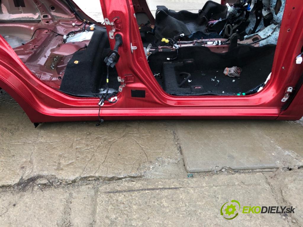 MAZDA 2 (DL, DJ) 2014 - 2022    1.5 SKYACTIV-G (DJLFS) 85 kW [115 KM] benzyna 2014 - 2022  KAROSERIA ČTVRŤÁK blatník zadní část levý pravý POŠTY: prahy střecha