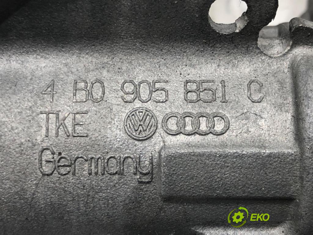 SEAT LEON (1M1) 1999 - 2006    1.6 16 V 77 kW [105 KM] benzyna 2000 - 2006  spinačka  (Spínacie skrinky a kľúče)