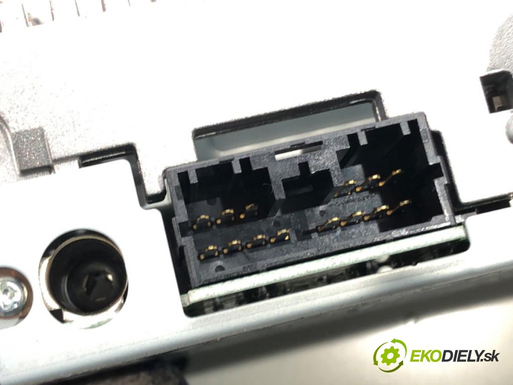 MITSUBISHI COLT VI (Z3_A, Z2_A) 2002 - 2012    1.3 70 kW [95 KM] benzyna 2004 - 2012  RADIO 8701A239 (Audio zariadenia)