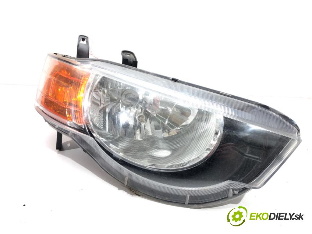 MITSUBISHI COLT VI (Z3_A, Z2_A) 2002 - 2012    1.3 70 kW [95 KM] benzyna 2004 - 2012  Svetlomet pravy predný 8301B180