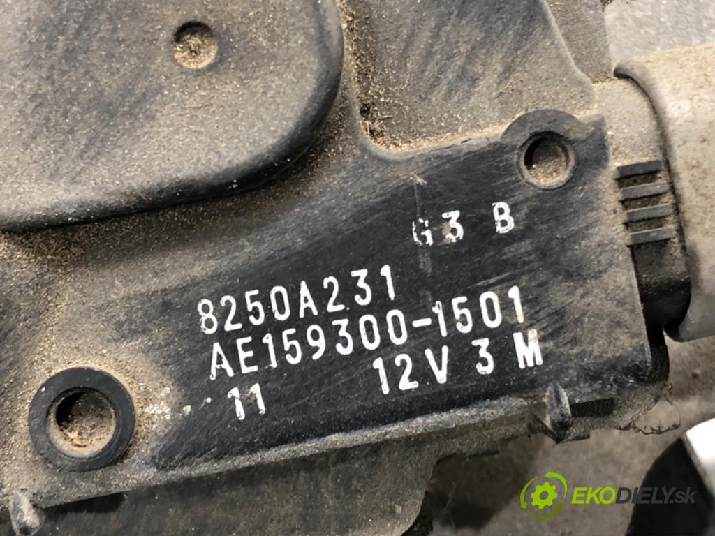 MITSUBISHI COLT VI (Z3_A, Z2_A) 2002 - 2012    1.3 70 kW [95 KM] benzyna 2004 - 2012  Mechanizmus stieračov predný  (Motorčeky stieračov predné)