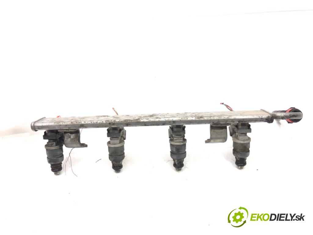 MITSUBISHI COLT VI (Z3_A, Z2_A) 2002 - 2012    1.3 70 kW [95 KM] benzyna 2004 - 2012  Lišta vstrekovacia MR988977 (Vstrekovacie lišty)