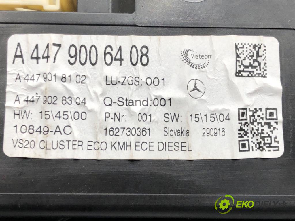 MERCEDES-BENZ VITO Skrzynia (W447) 2014 - 2022    111 CDI (447.601, 447.603, 447.605) 84 kW [114 KM] olej napędowy 2014 - 2022  Prístrojovka A4479006408 (Prístrojové dosky, displeje)