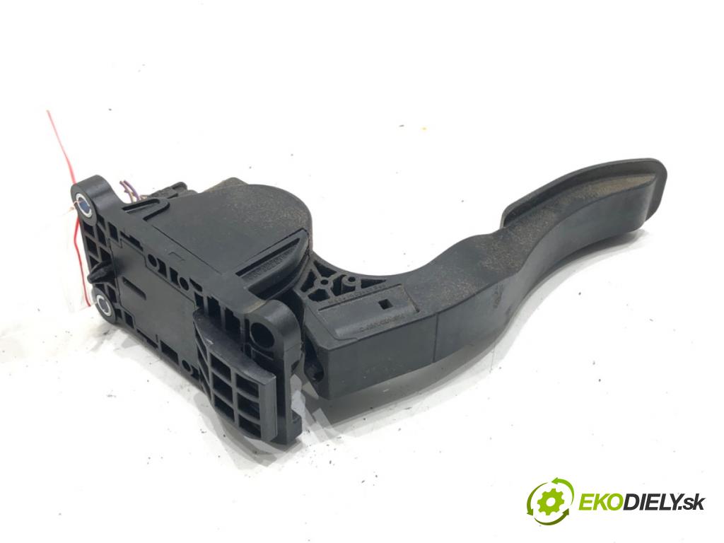 MERCEDES-BENZ VITO Skrzynia (W447) 2014 - 2022    111 CDI (447.601, 447.603, 447.605) 84 kW [114 KM] olej napędowy 2014 - 2022  Potenciometer plynu A4473000100 (Pedále)