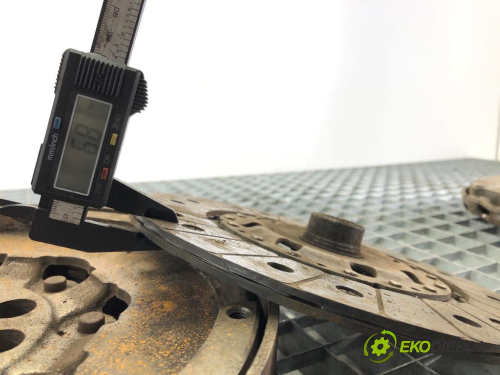 MERCEDES-BENZ VITO Skrzynia (W447) 2014 - 2022    111 CDI (447.601, 447.603, 447.605) 84 kW [114 KM] olej napędowy 2014 - 2022  Spojková sada (bez ložiska) 302052965R (Kompletné sady (bez ložiska))