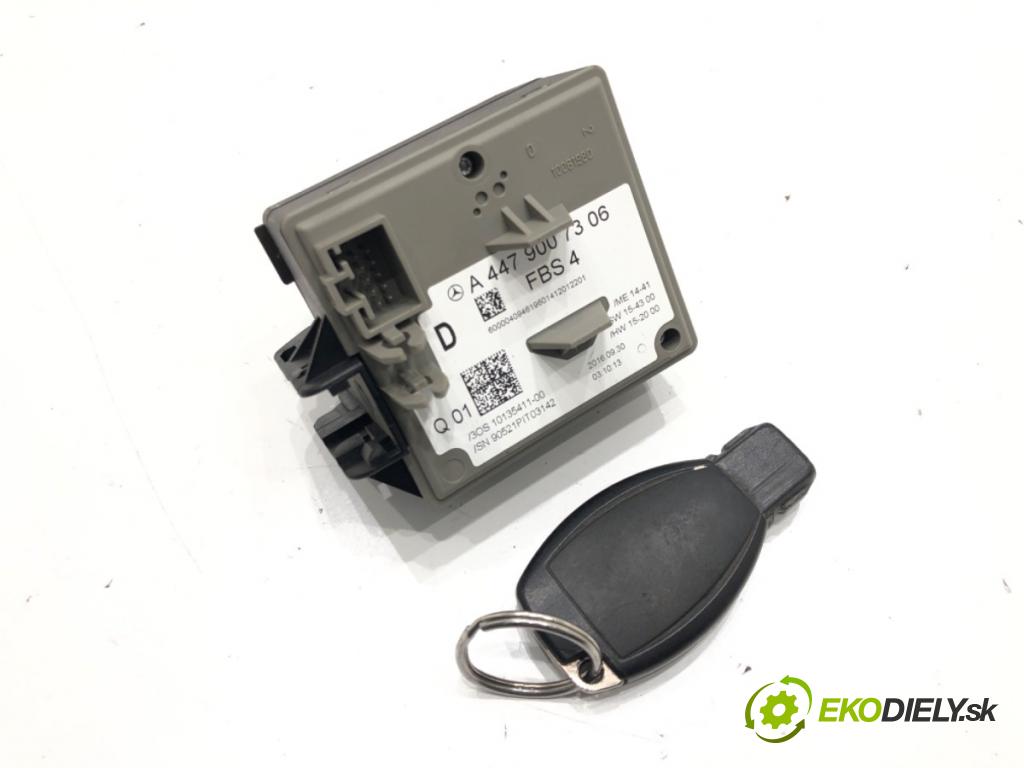 MERCEDES-BENZ VITO Skrzynia (W447) 2014 - 2022    111 CDI (447.601, 447.603, 447.605) 84 kW [114 KM] olej napędowy 2014 - 2022  spinačka A4479007306 (Spínacie skrinky a kľúče)