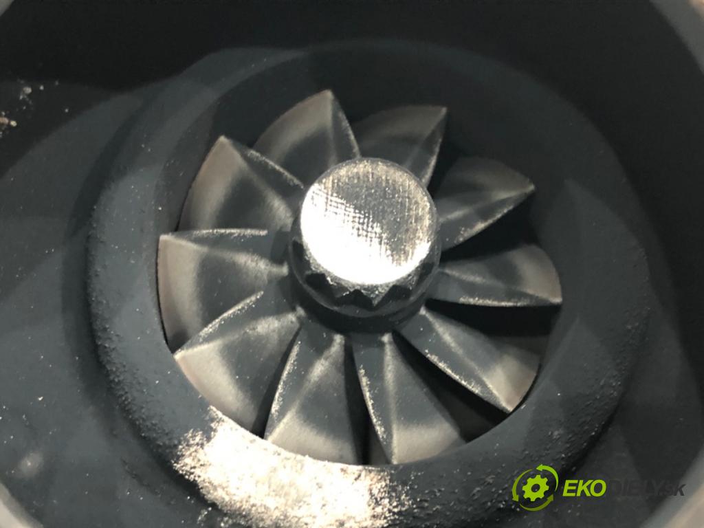 MERCEDES-BENZ VITO Skrzynia (W447) 2014 - 2022    111 CDI (447.601, 447.603, 447.605) 84 kW [114 KM] olej napędowy 2014 - 2022  turbo 54389700018 (Turbodúchadla (kompletní))