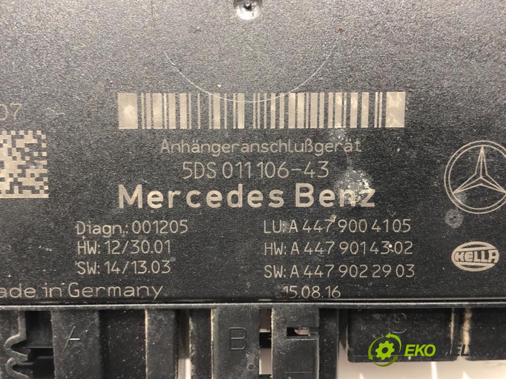 MERCEDES-BENZ VITO Skrzynia (W447) 2014 - 2022    111 CDI (447.601, 447.603, 447.605) 84 kW [114 KM] olej napędowy 2014 - 2022  Modul ťažného oka A4479004105 (Ostatné)