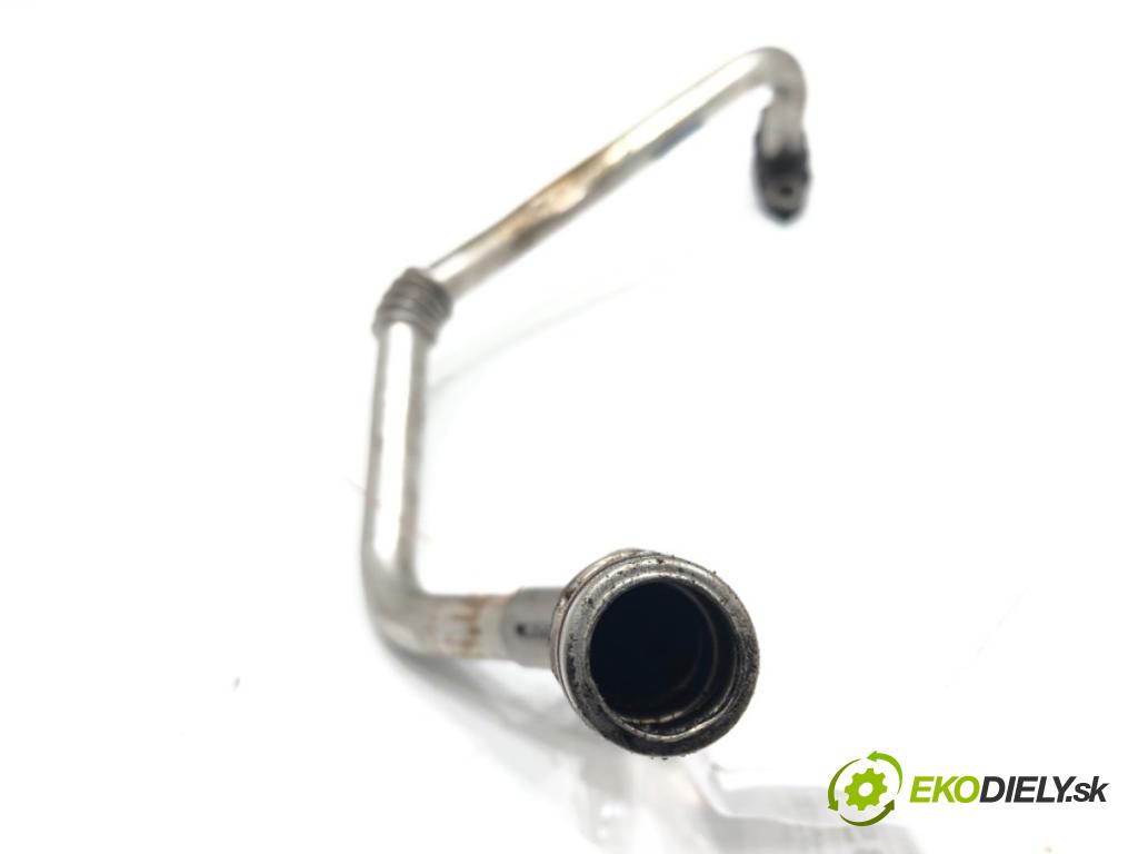 MERCEDES-BENZ VITO Skrzynia (W447) 2014 - 2022    111 CDI (447.601, 447.603, 447.605) 84 kW [114 KM] olej napędowy 2014 - 2022  rúrka turba  (Hadice intercoolera)