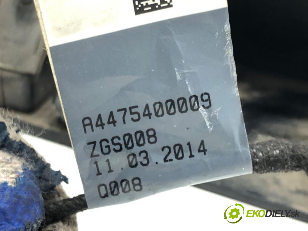 MERCEDES-BENZ VITO Skrzynia (W447) 2014 - 2022    111 CDI (447.601, 447.603, 447.605) 84 kW [114 KM] olej napędowy 2014 - 2022  Lišta dverí zadnej A4475400009 (Lišty)