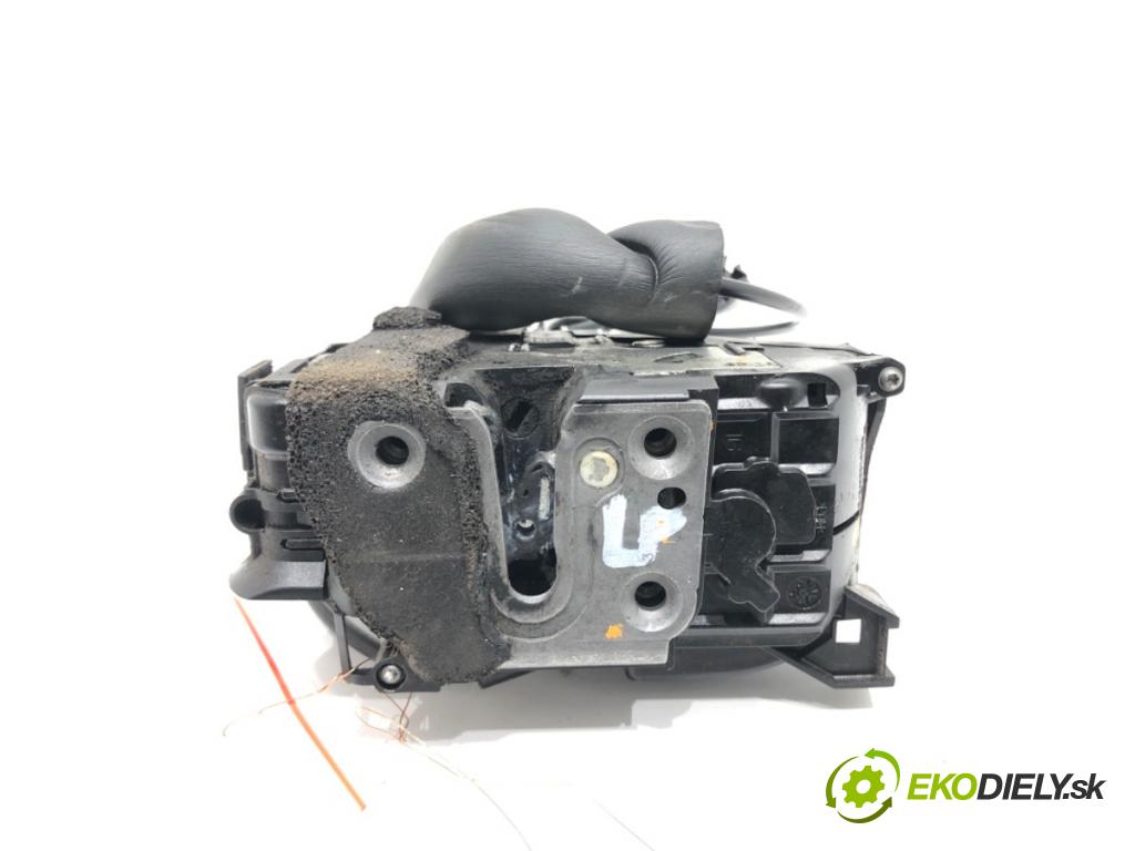 RENAULT SCENIC III nadwozie wielkoprzestrzenne (MPV) 2010 81 kW 1.5 dCi 1461 zámok Dvere ľavy predný 805030007R