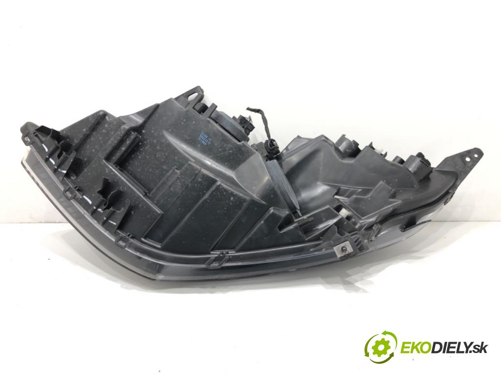RENAULT SCÉNIC III (JZ0/1_) 2008 - 2022    1.5 dCi 81 kW [110 KM] olej napędowy 2009 - 2022  Svetlomet pravy predný