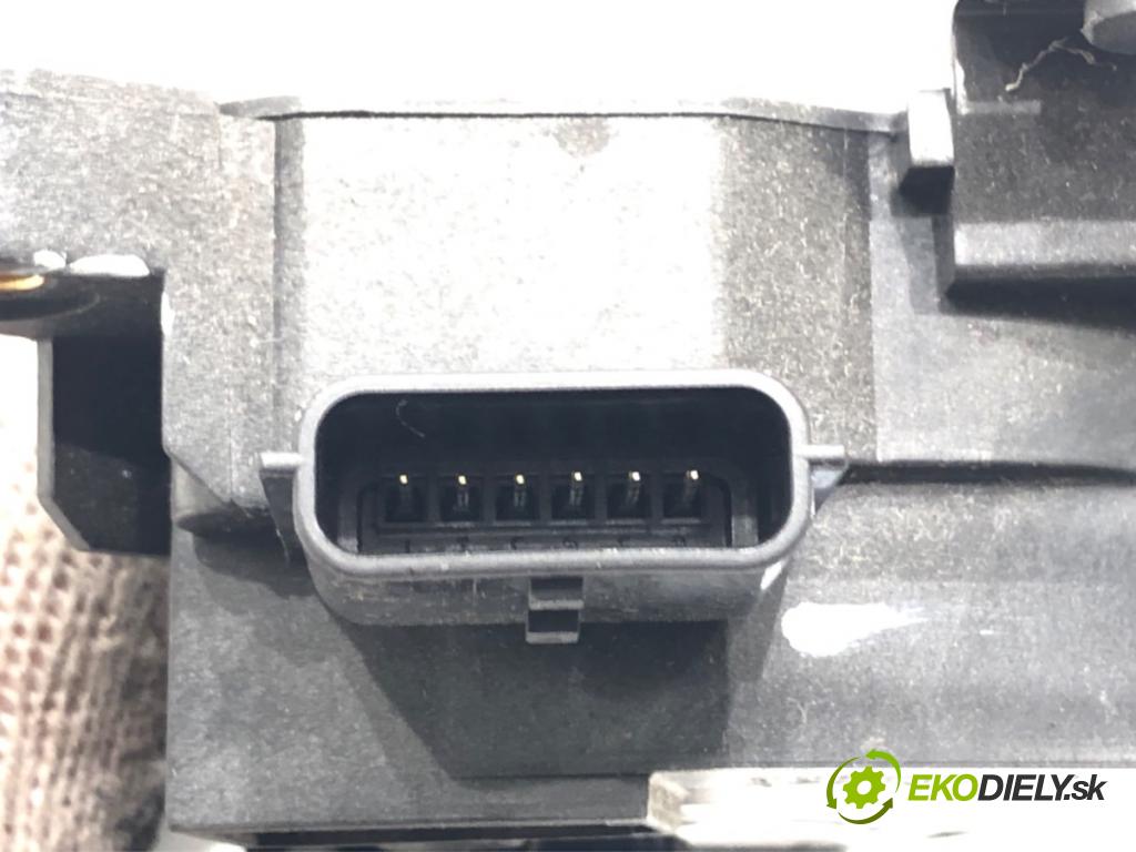 RENAULT SCÉNIC III (JZ0/1_) 2008 - 2022    1.5 dCi 81 kW [110 KM] olej napędowy 2009 - 2022  Potenciometer plynu 180100011R (Pedále)