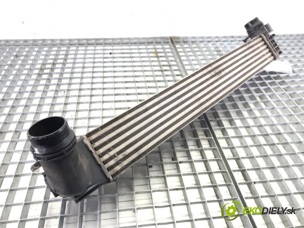 RENAULT SCÉNIC III (JZ0/1_) 2008 - 2022    1.5 dCi 81 kW [110 KM] olej napędowy 2009 - 2022  intercooler  (Chladiče nasávaného vzduchu (intercoolery))