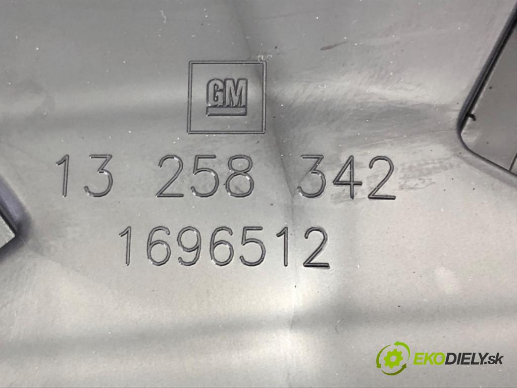 OPEL ASTRA J sedan 2012 - 2022    1.4 Turbo (69) 103 kW [140 KM] benzyna 2012 - 2022  Tunel stredový 13258342 (Stredový tunel / panel)
