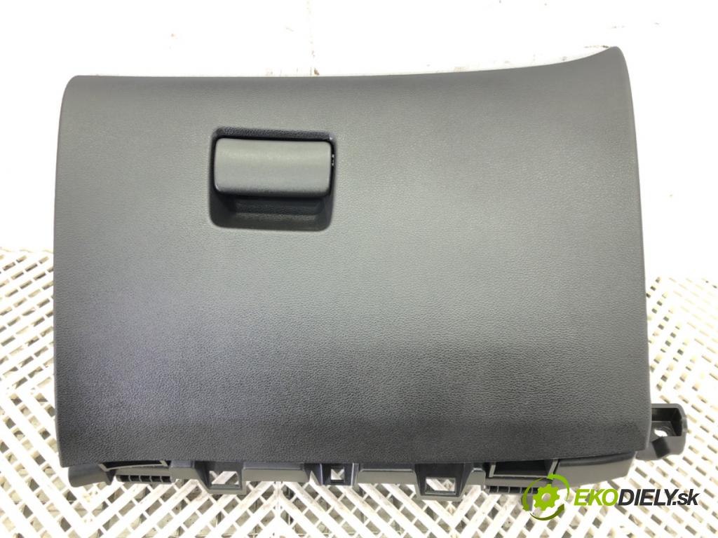 OPEL ASTRA J sedan 2012 - 2022    1.4 Turbo (69) 103 kW [140 KM] benzyna 2012 - 2022  Priehradka, kastlík spolujazdca  (Priehradky, kastlíky)